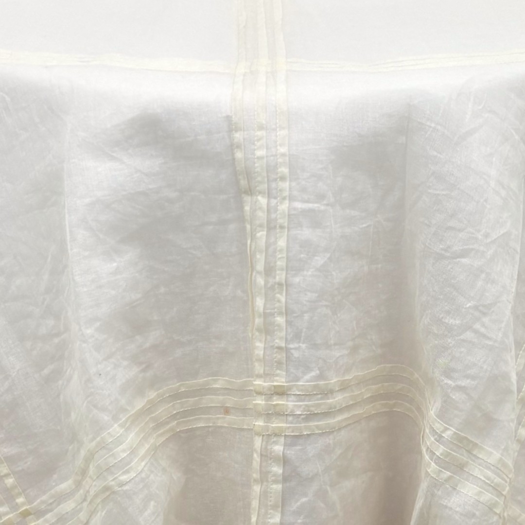 Ivory Pleat