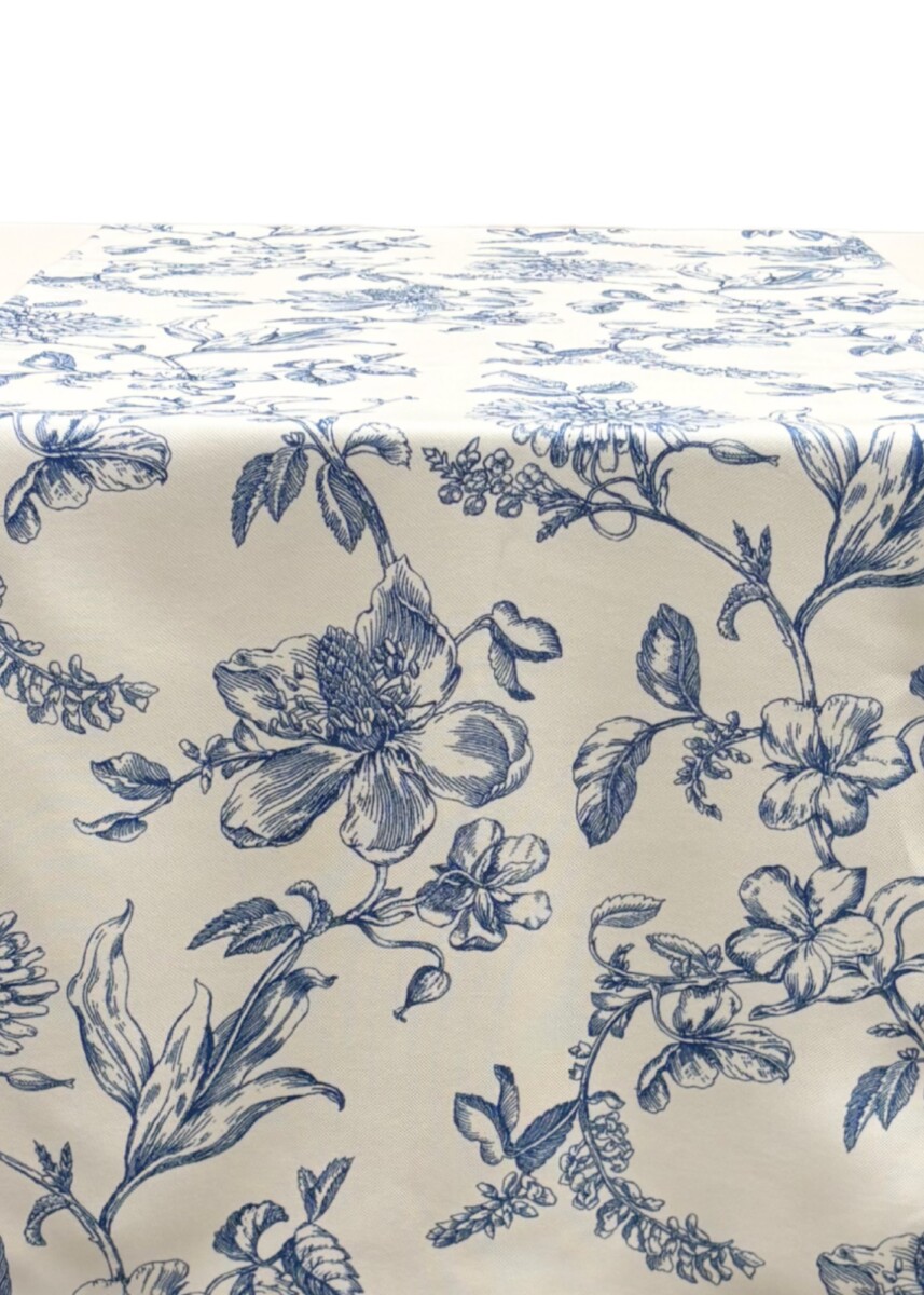 Lily Blue Runner