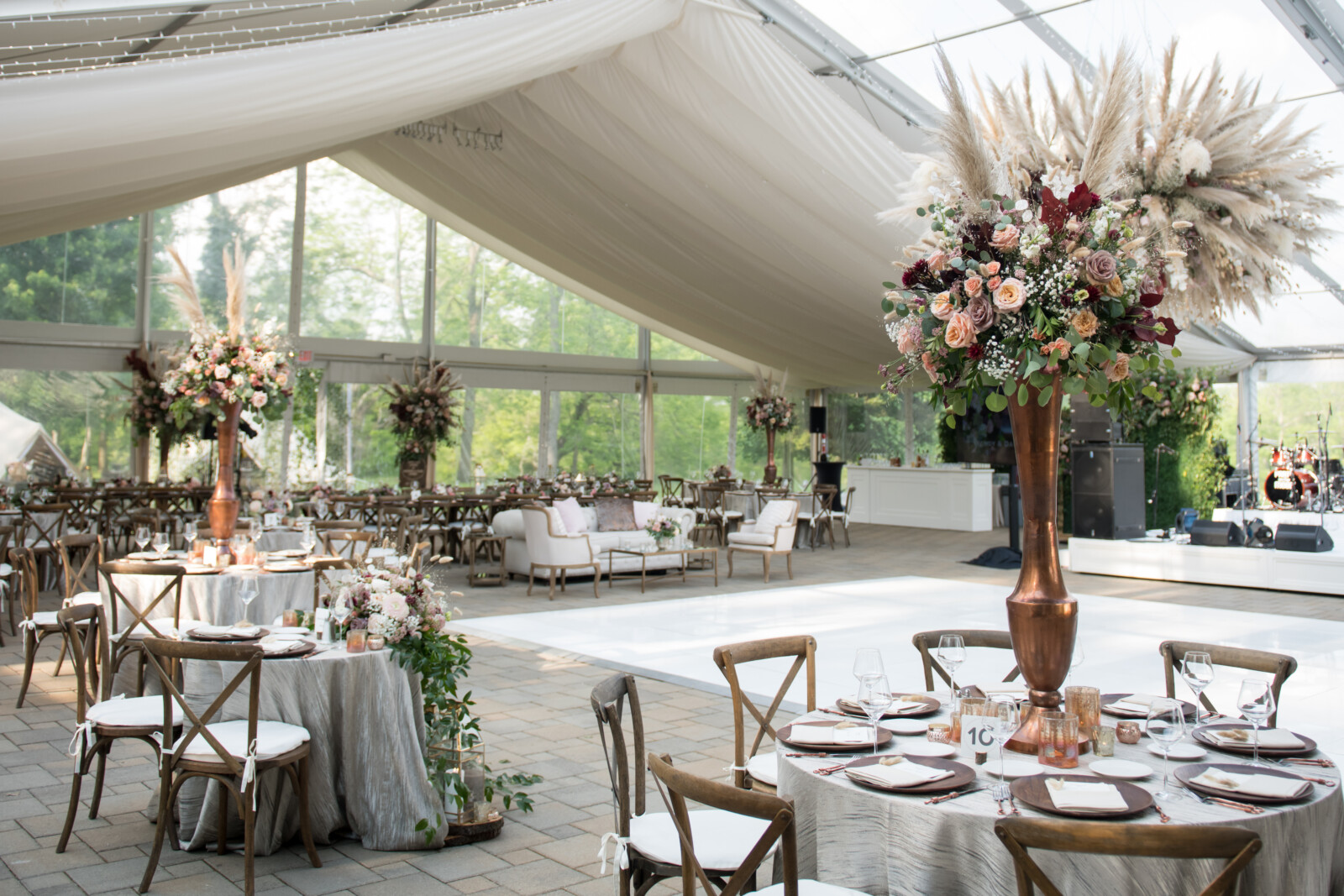 White Dance Floor - Sico
